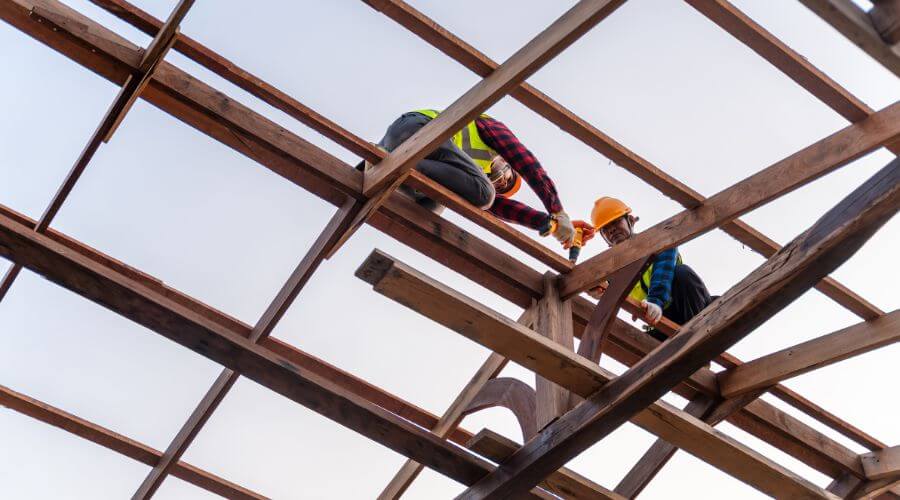 Professional residential roofers in Spencer, SD